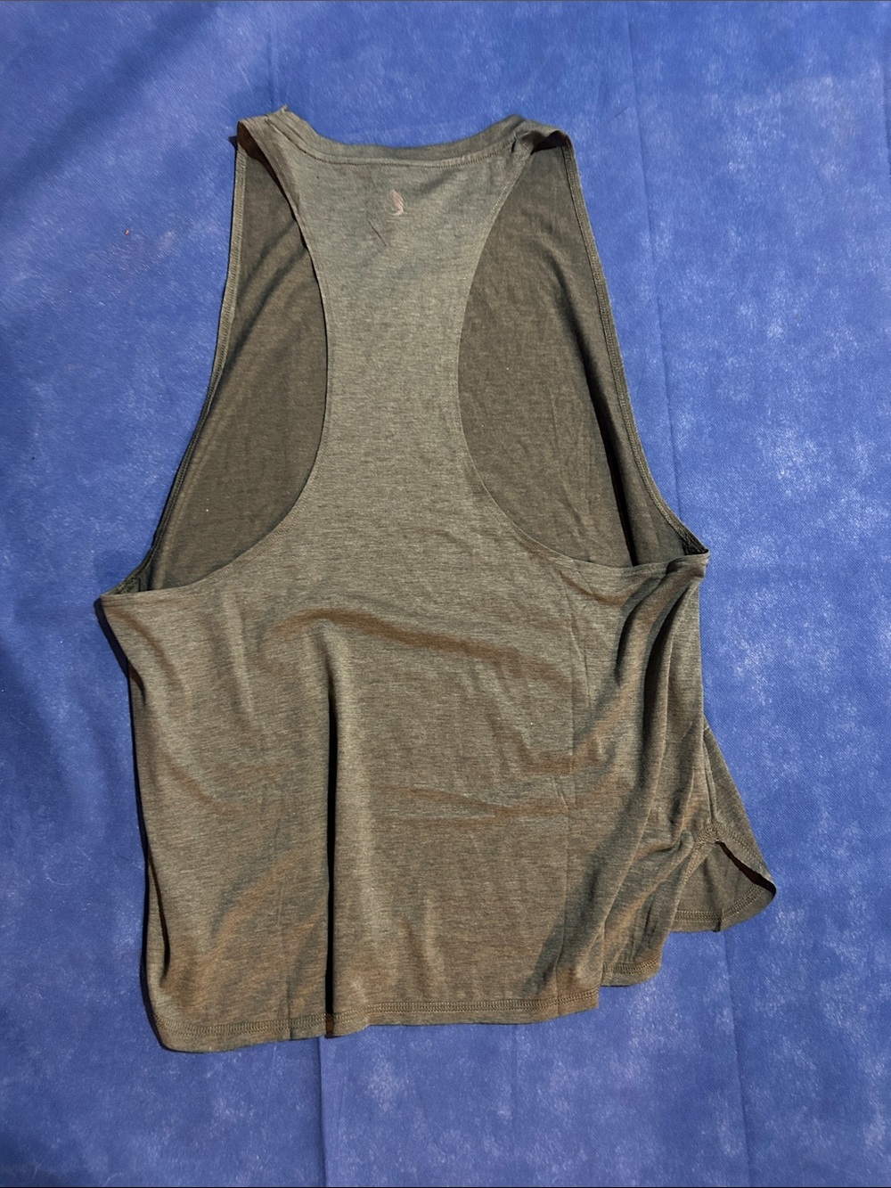 Icy zone Workout Top - Picture 3 of 3